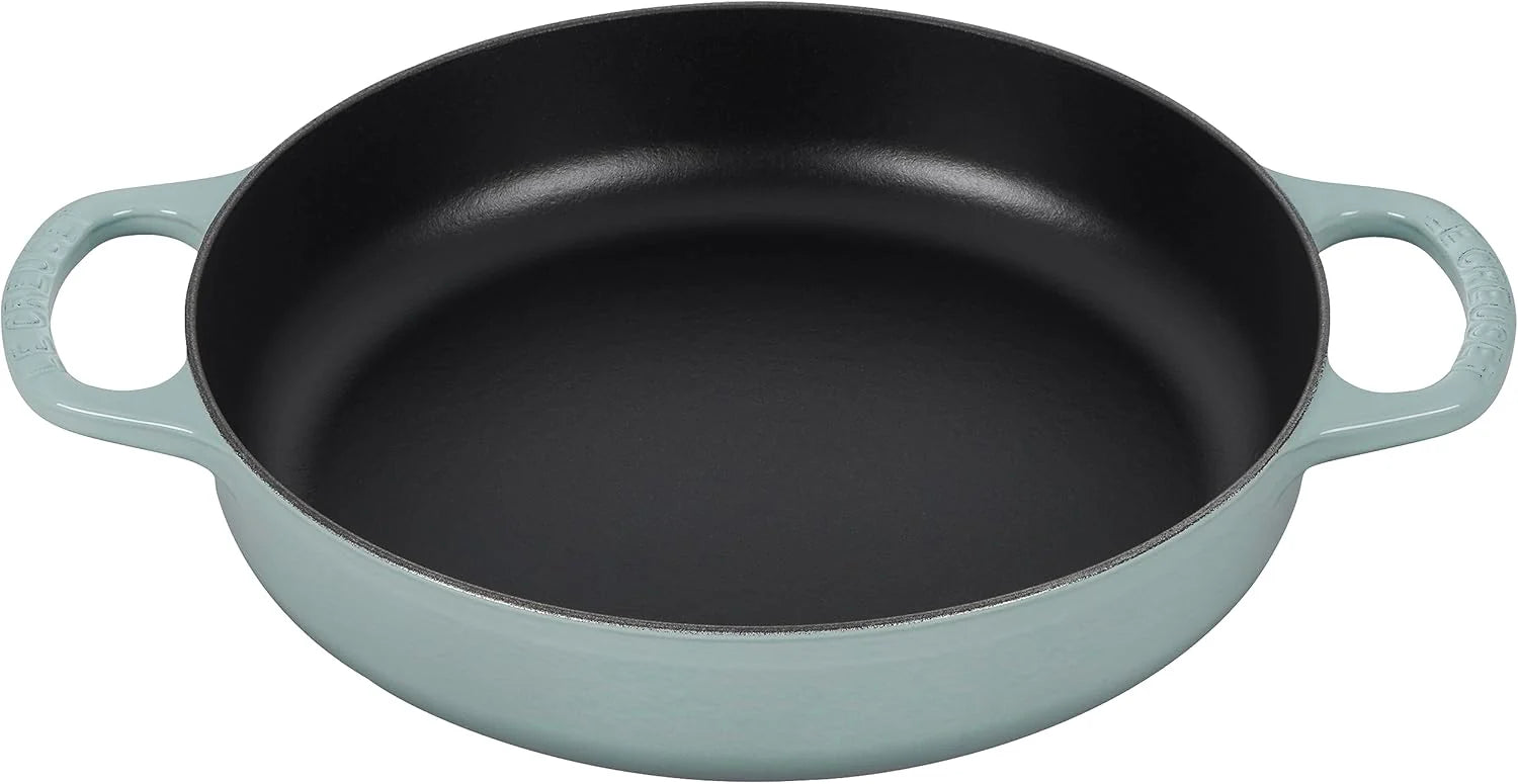 Le Creuset Signature gietijzeren dagelijkse pan, 11", zeezout